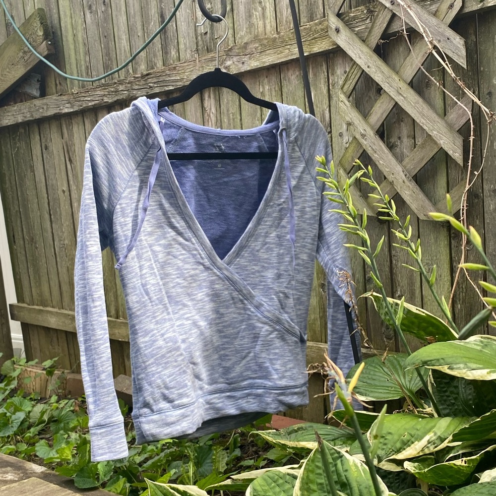 Blue cross V-neck sweatshirt